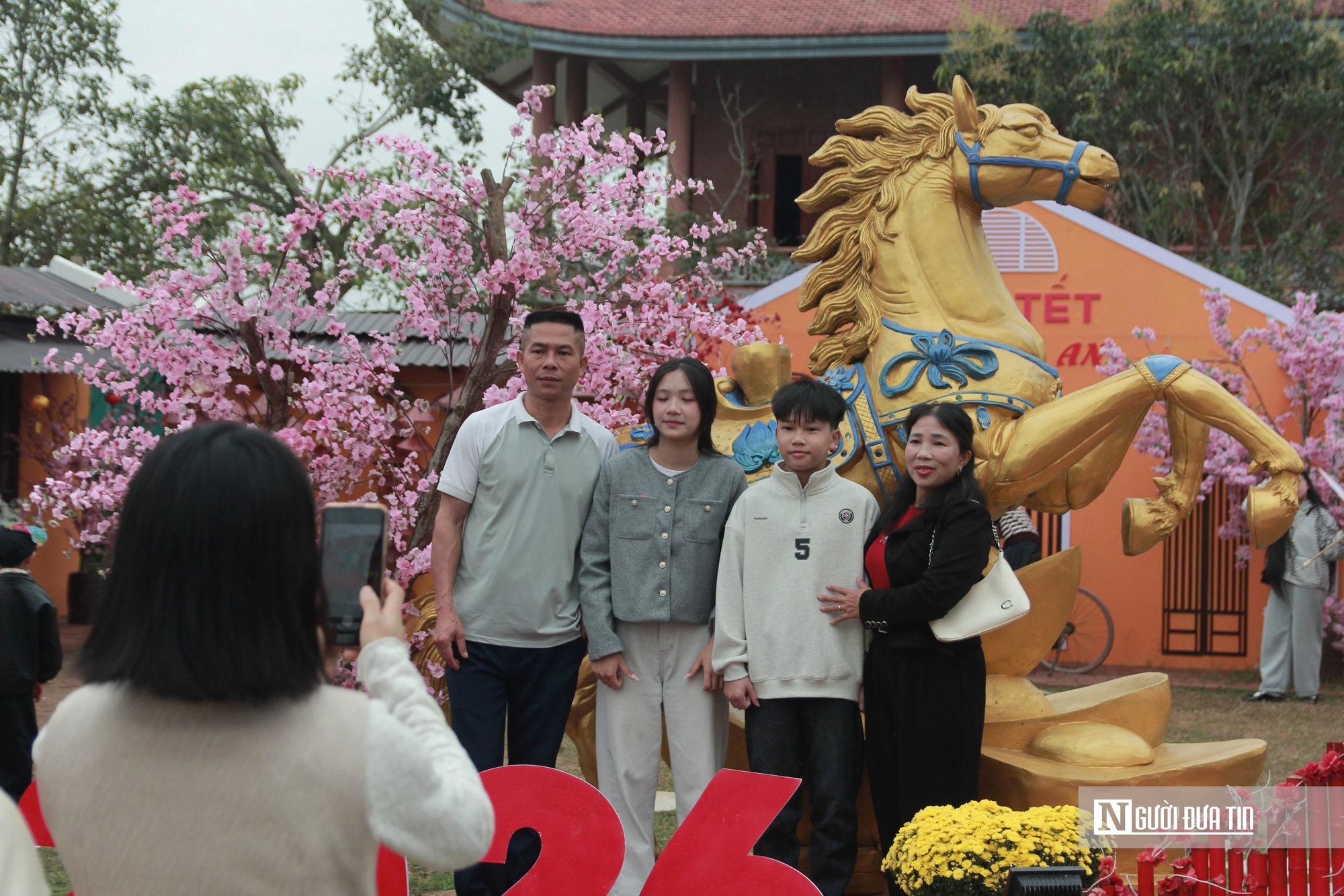 Du xuân tại ngôi chùa có tượng Phật lớn nhất Bắc Trung Bộ- Ảnh 4.