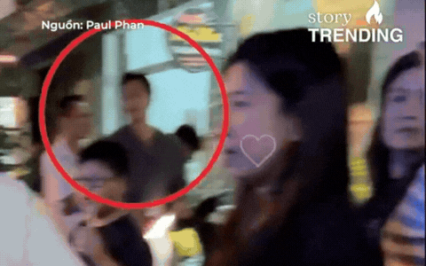 Bắt gặp Mai Tài Phến về ăn Tết cùng gia đình Mỹ Tâm- Ảnh 3. Bắt gặp Mai Tài Phến về ăn Tết cùng gia đình Mỹ Tâm- Ảnh 3.