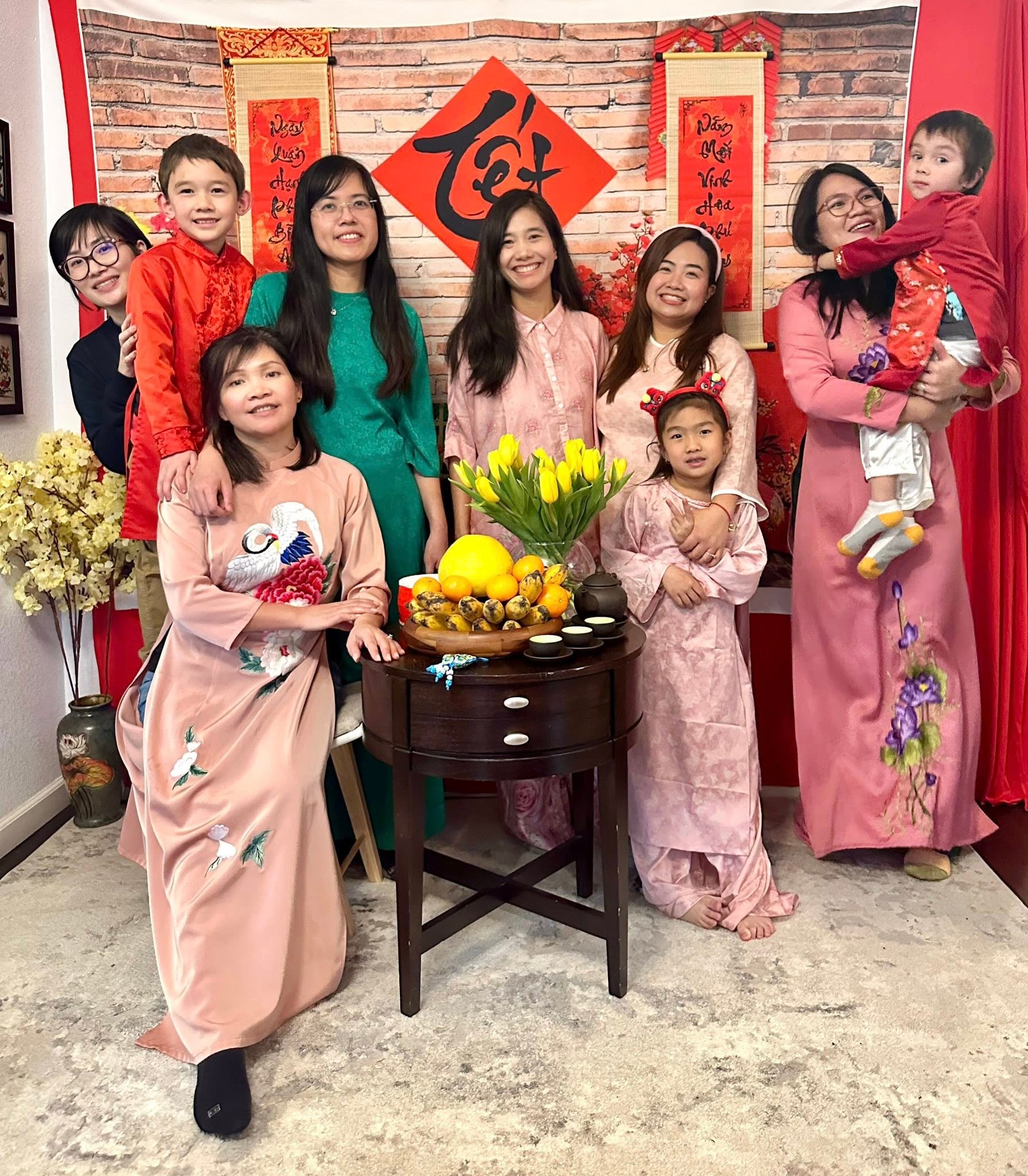 Tết xa quê: Giữ hồn Việt giữa nỗi nhớ đoàn viên - Ảnh 2.