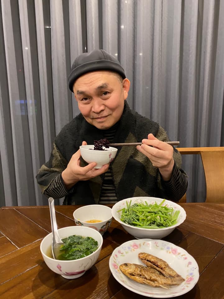 Hai "vua hài kịch" nổi tiếng bậc nhất Việt Nam, sở hữu tài sản đáng nể, thích ăn dưa muối, cá khô - Ảnh 7.