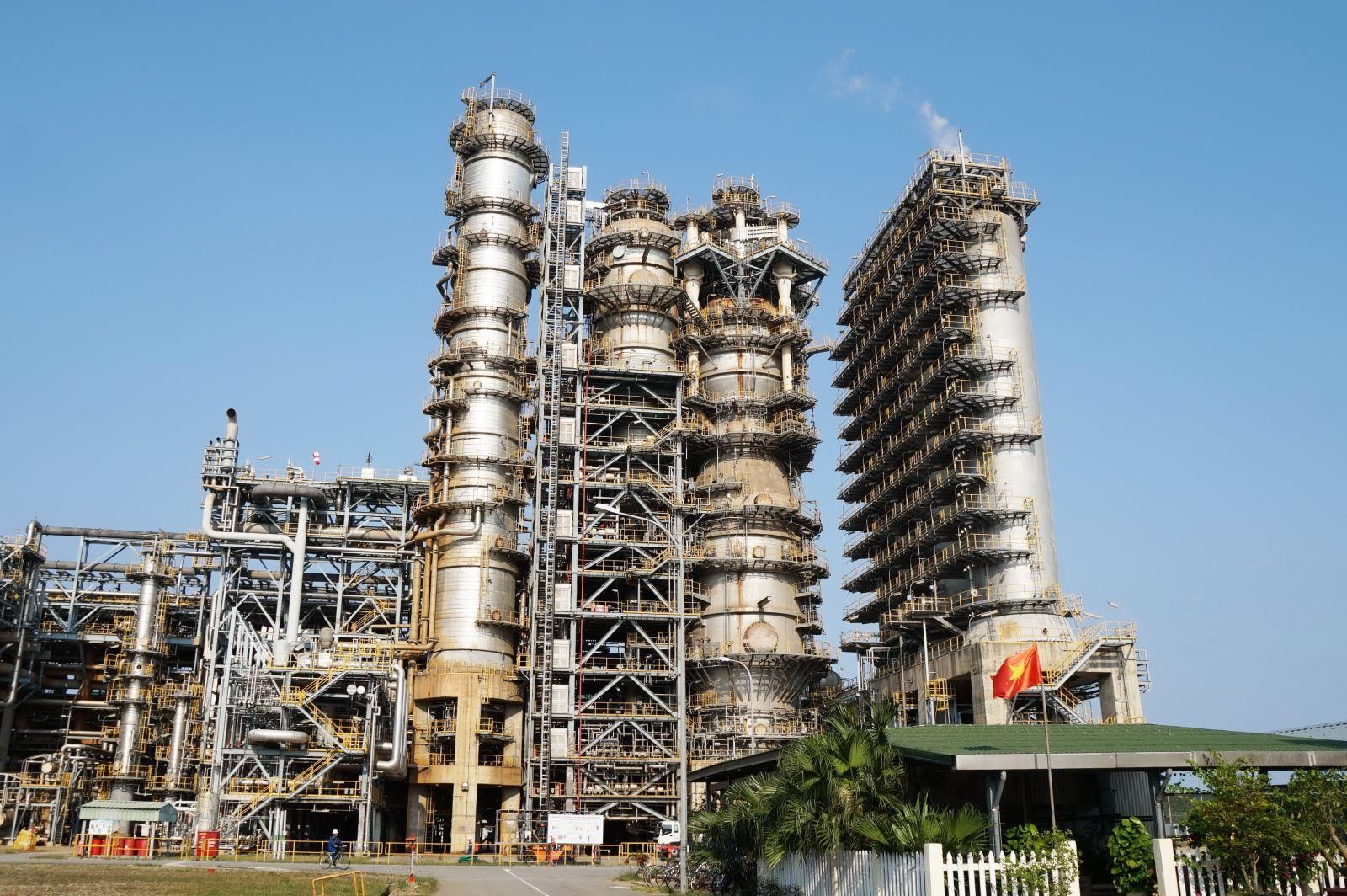 Lọc hóa dầu Bình Sơn (BSR) báo lãi cao nhất 9 quý- Ảnh 1.