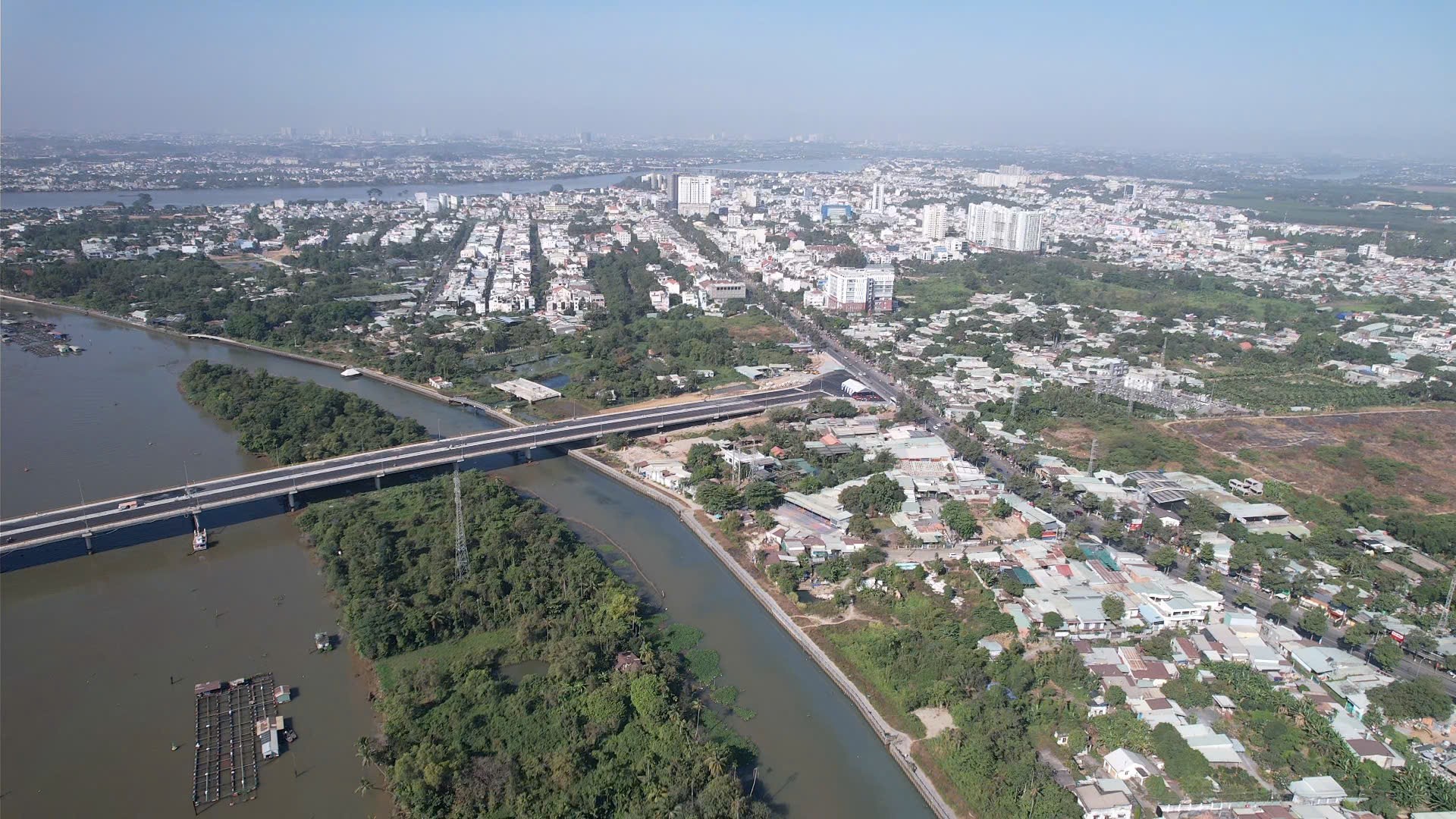 Cầu Thống Nhất “thay áo mới”, sẵn sàng thông xe kỹ thuật trước Tết- Ảnh 6.