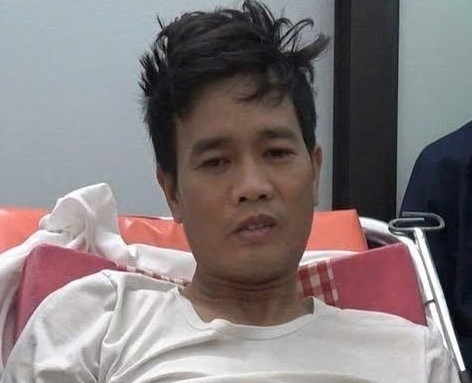 Vừa ra tay sát hại vợ, người đàn ông bị rắn độc cắn hôn mê - Ảnh 1.