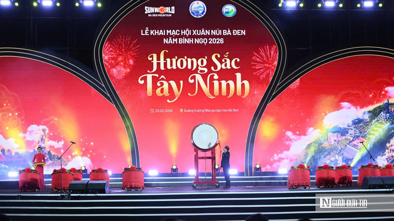 Khai hội Xuân Núi Bà Đen 2026: Rực rỡ “Hương sắc Tây Ninh”- Ảnh 2. Khai hội Xuân Núi Bà Đen 2026: Rực rỡ “Hương sắc Tây Ninh”- Ảnh 2.