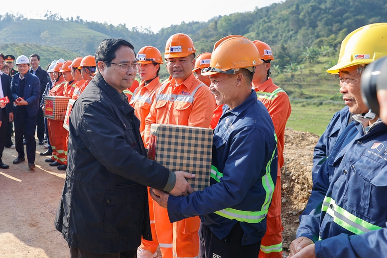 Thủ tướng: 30/4 tới phải kh&aacute;nh th&agrave;nh cao tốc Đồng Đăng-Tr&agrave; Lĩnh- Ảnh 6.