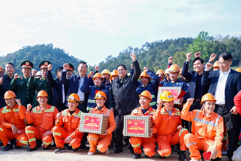 Thủ tướng: 30/4 tới phải kh&aacute;nh th&agrave;nh cao tốc Đồng Đăng-Tr&agrave; Lĩnh- Ảnh 8.