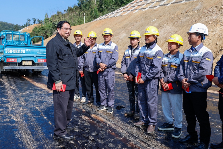 Thủ tướng: 30/4 tới phải kh&aacute;nh th&agrave;nh cao tốc Đồng Đăng-Tr&agrave; Lĩnh- Ảnh 10.