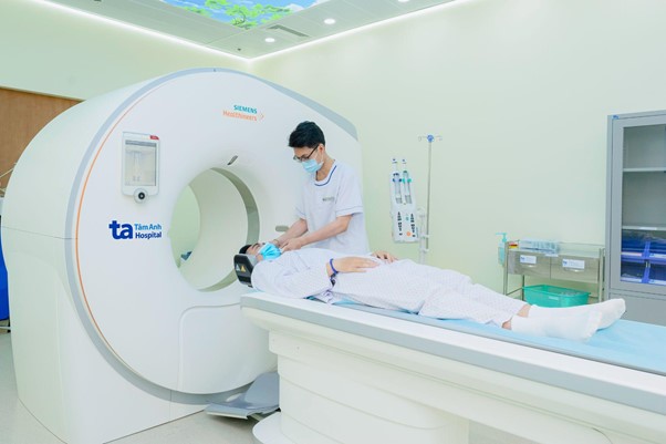 Việt Nam trở th&agrave;nh nước ch&acirc;u &Aacute; đầu ti&ecirc;n sở hữu &ldquo;si&ecirc;u m&aacute;y&rdquo; xạ trị proton thế hệ mới nhất - Ảnh 4.