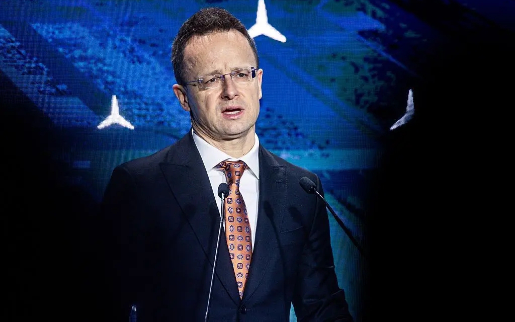 Nga mở rộng hiện diện quanh Kupyansk, tăng tốc tiến c&ocirc;ng tại Kharkiv - Ảnh 1.