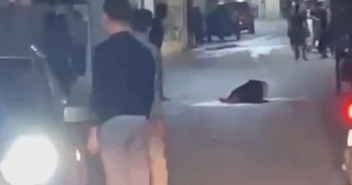 Người đàn ông bị chém tử vong tối mùng 4 Tết tại Hà Nội - Ảnh 1.