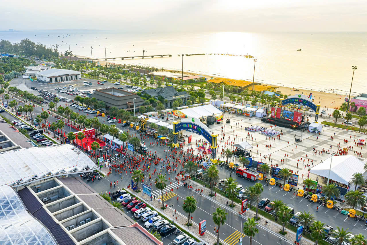 Đà Lạt – Mũi Né đông nghịt du khách dịp Tết, Lâm Đồng du lịch – dịch vụ tăng trưởng ấn tượng- Ảnh 8.