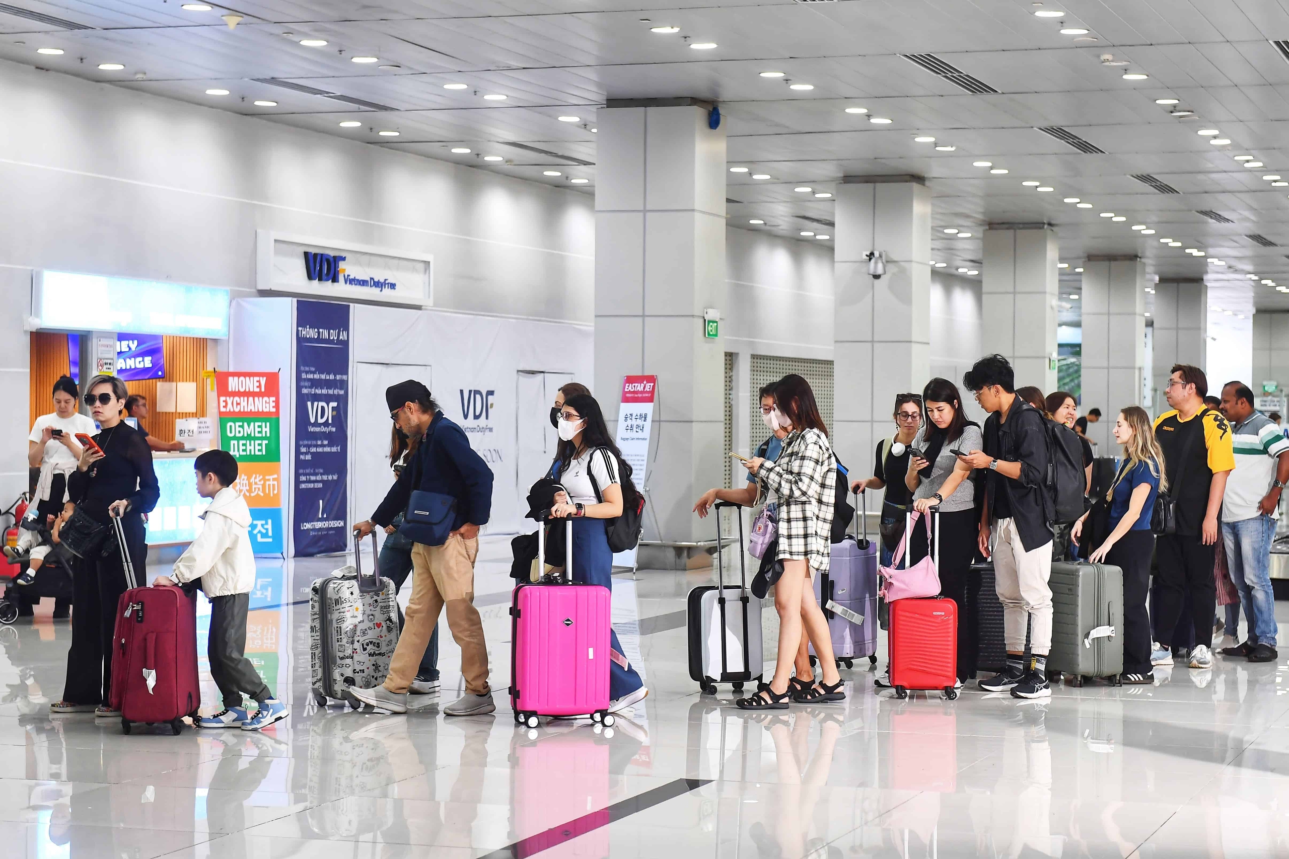 Cảng HKQT Phú Quốc phục vụ số chuyến bay kỷ lục trong dịp Tết - Ảnh 1.