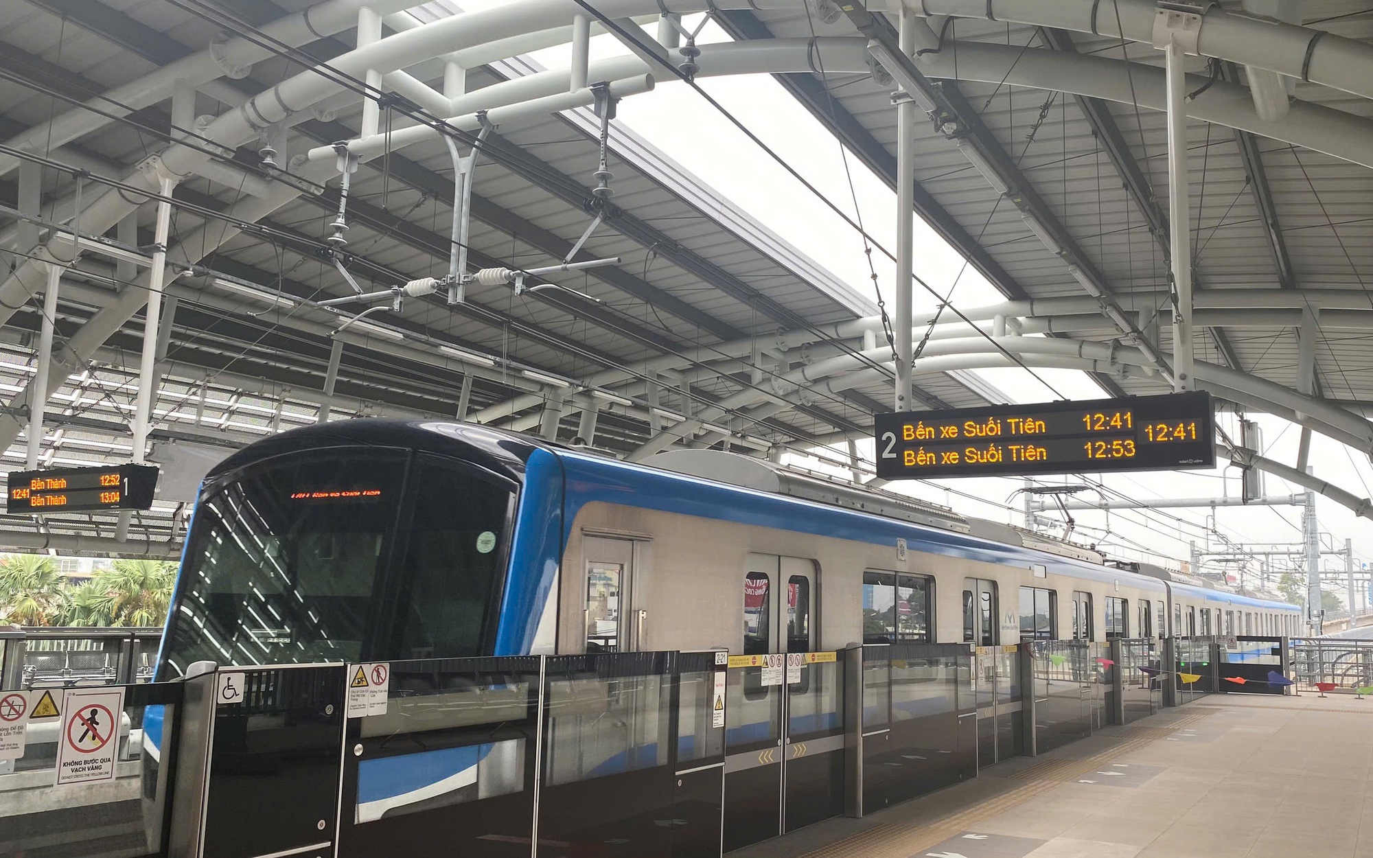 Tuyến Metro Số 1 Tp.HCM Vận Chuyển Hơn 570.000 Lượt Khách Trong Dịp Tết