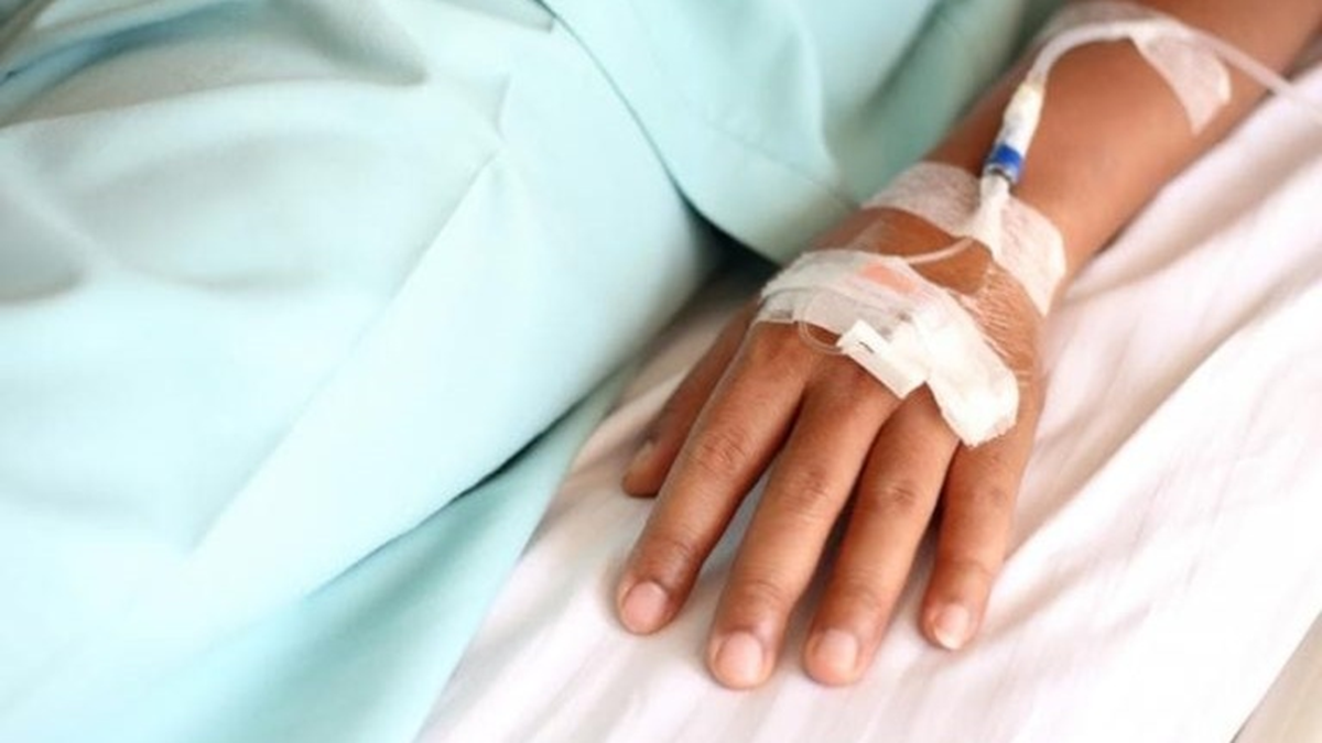 Nam thanh niên 28 tuổi nguy kịch sau giấc ngủ "bất thường" giữa ban ngày - Ảnh 1.