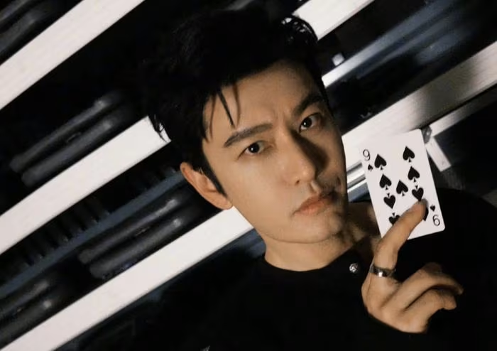 Tài tử Huỳnh Hiểu Minh lên tiếng về tin thua bạc hàng tỷ đồng - Ảnh 2.