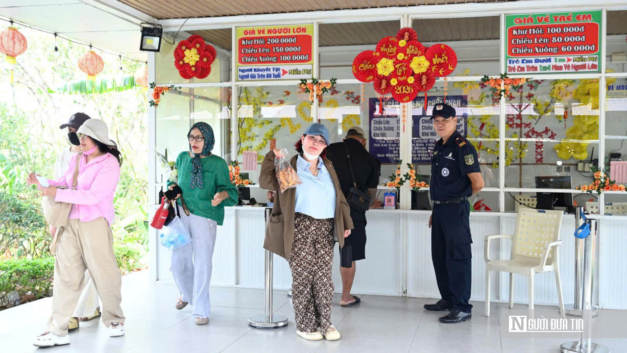 Du lịch Đồng Nai khởi sắc đầu xuân: 220 ngàn lượt khách, tăng trưởng ấn tượng ngay những ngày đầu năm- Ảnh 3. Du lịch Đồng Nai khởi sắc đầu xuân: 220 ngàn lượt khách, tăng trưởng ấn tượng ngay những ngày đầu năm- Ảnh 3.