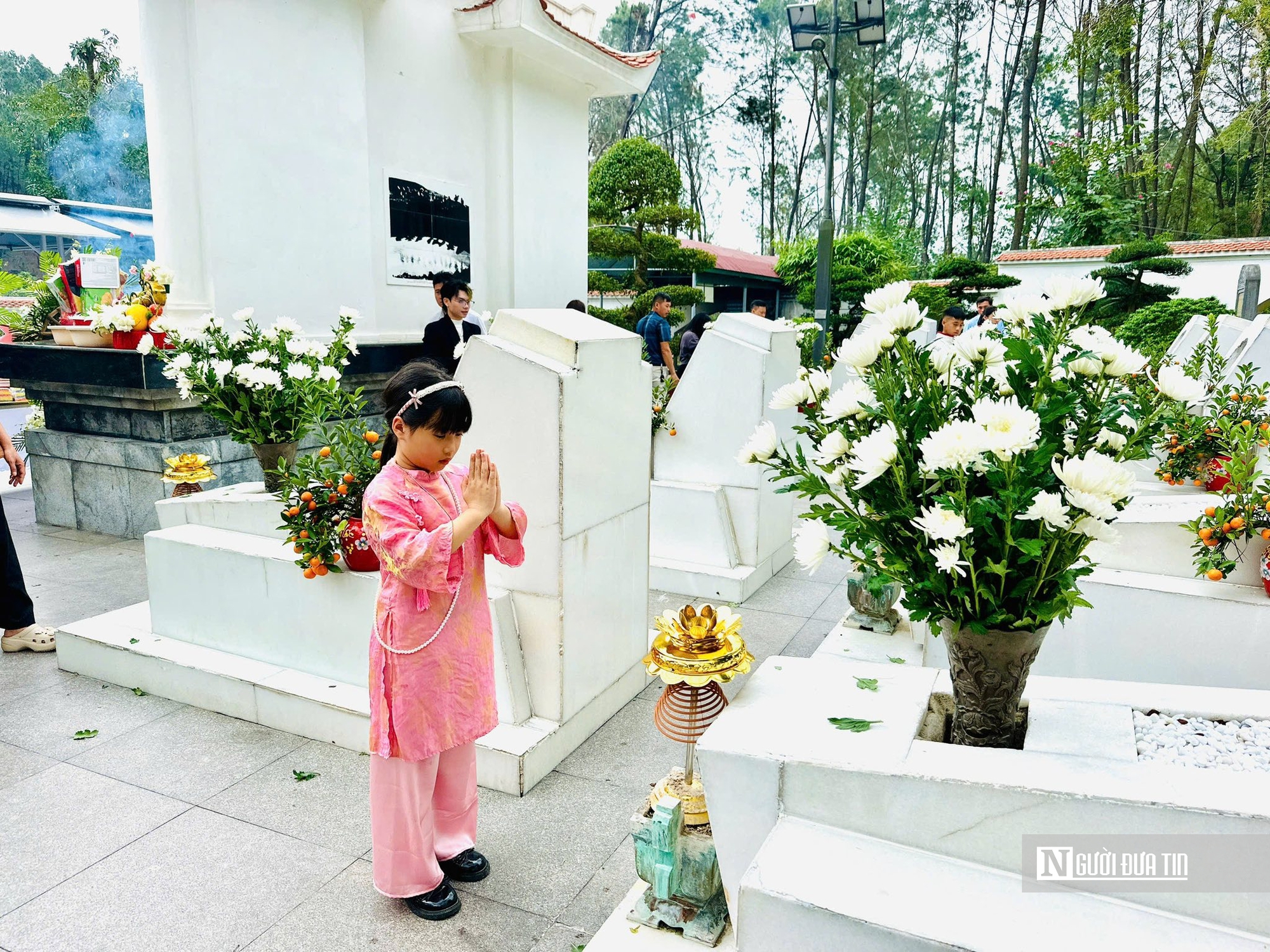 Khu di tích Quốc gia đặc biệt Ngã ba Đồng Lộc đón trên 20.000 du khách dịp Tết Bính Ngọ - Ảnh 3.