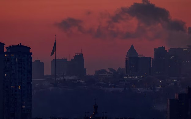 Nền kinh tế Ukraine đối mặt thời kỳ khó khăn nhất do khủng hoảng điện từ chiến dịch không kích của Nga