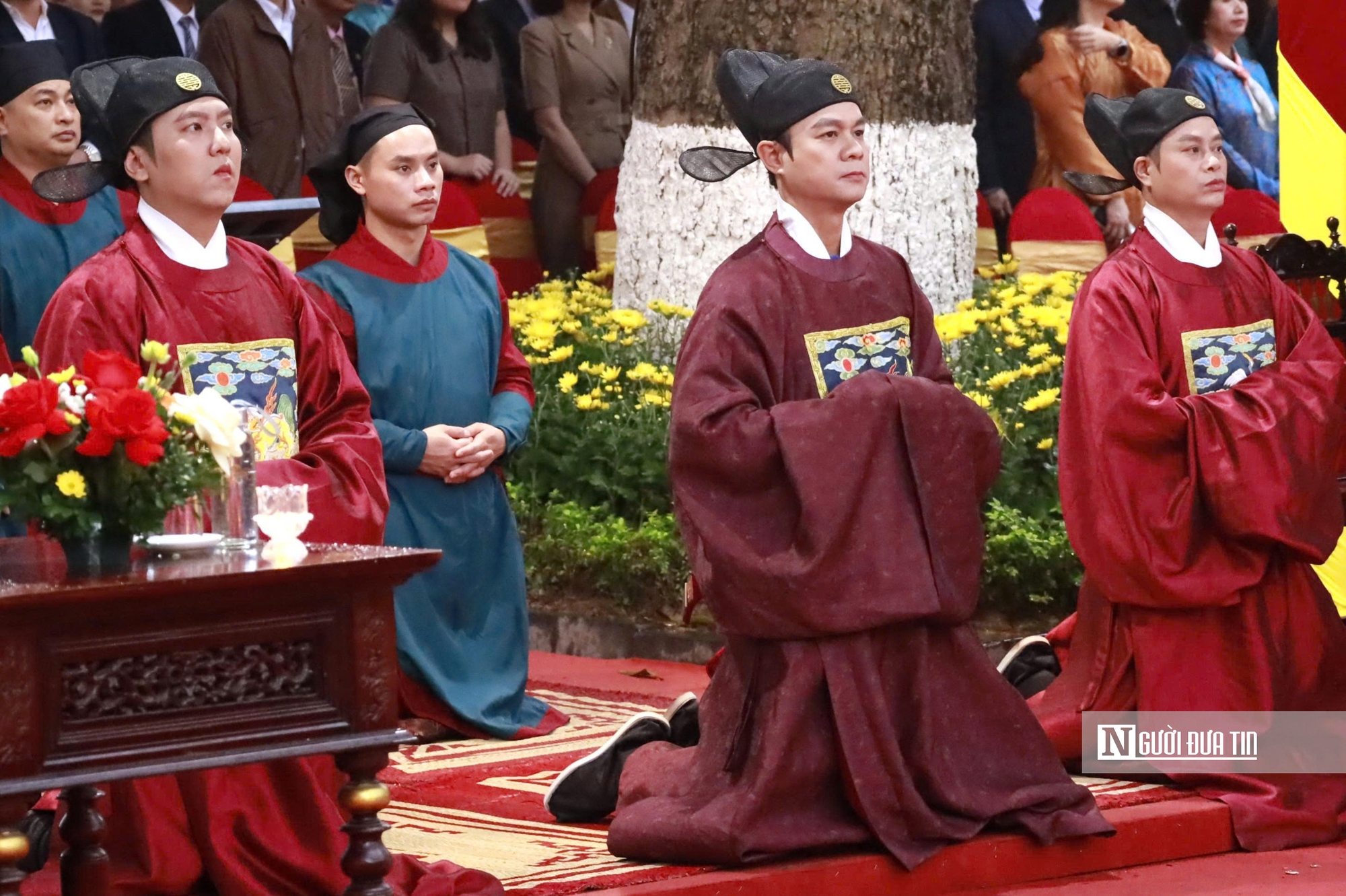 Khai xuân tại Hoàng thành Thăng Long tiếp nối mạch nguồn ngàn năm - Ảnh 4.