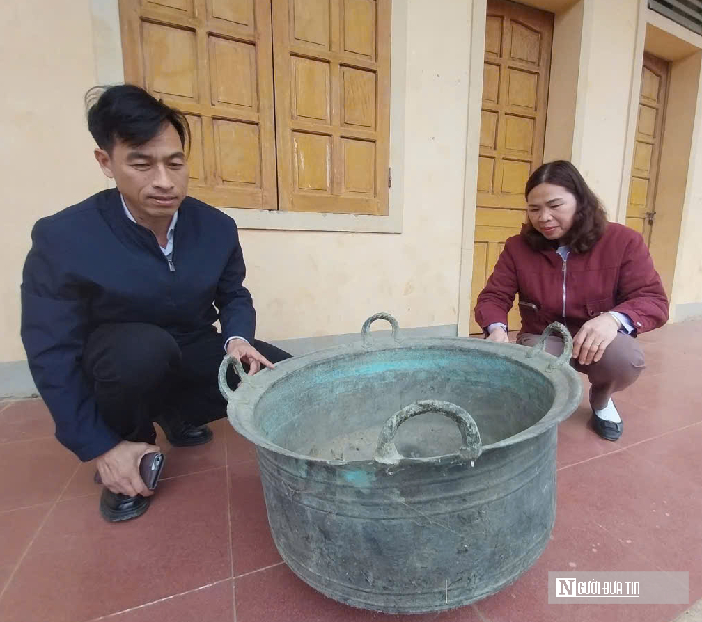 Cận cảnh những cổ vật hàng trăm năm nhiều lần bị trộm nhưng "tự quay về" với bản làng - Ảnh 9.