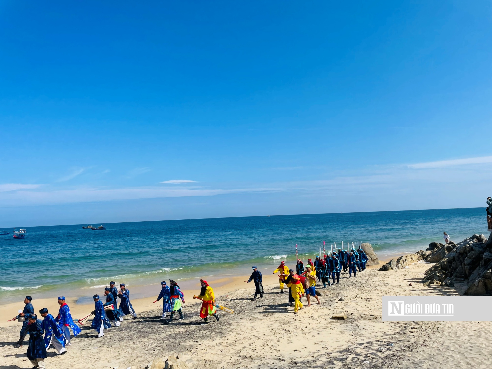 Rộn ràng lễ hội cầu ngư 200 năm tuổi ở Nhơn Lý - Ảnh 6.