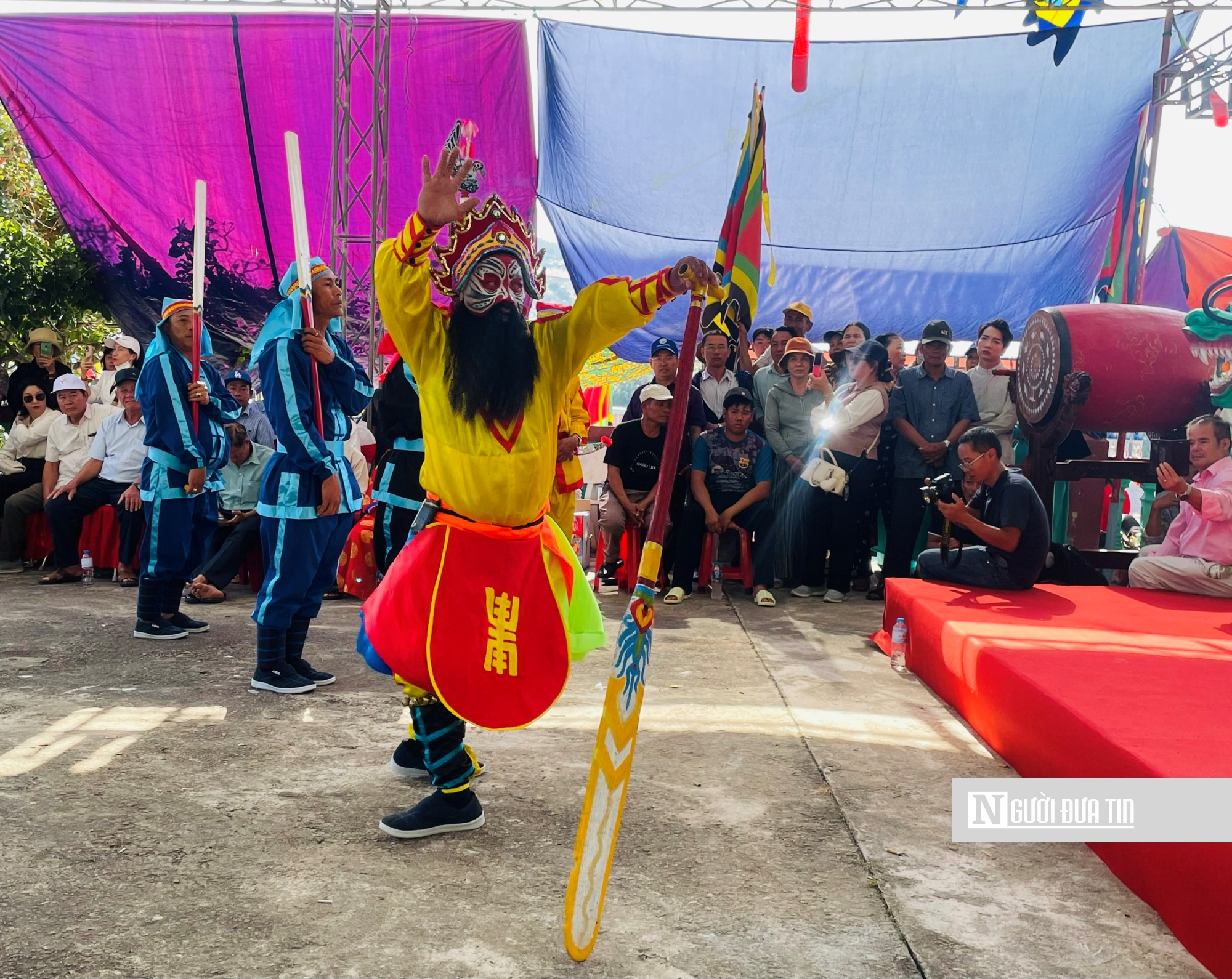 Rộn ràng lễ hội cầu ngư 200 năm tuổi ở Nhơn Lý - Ảnh 13.