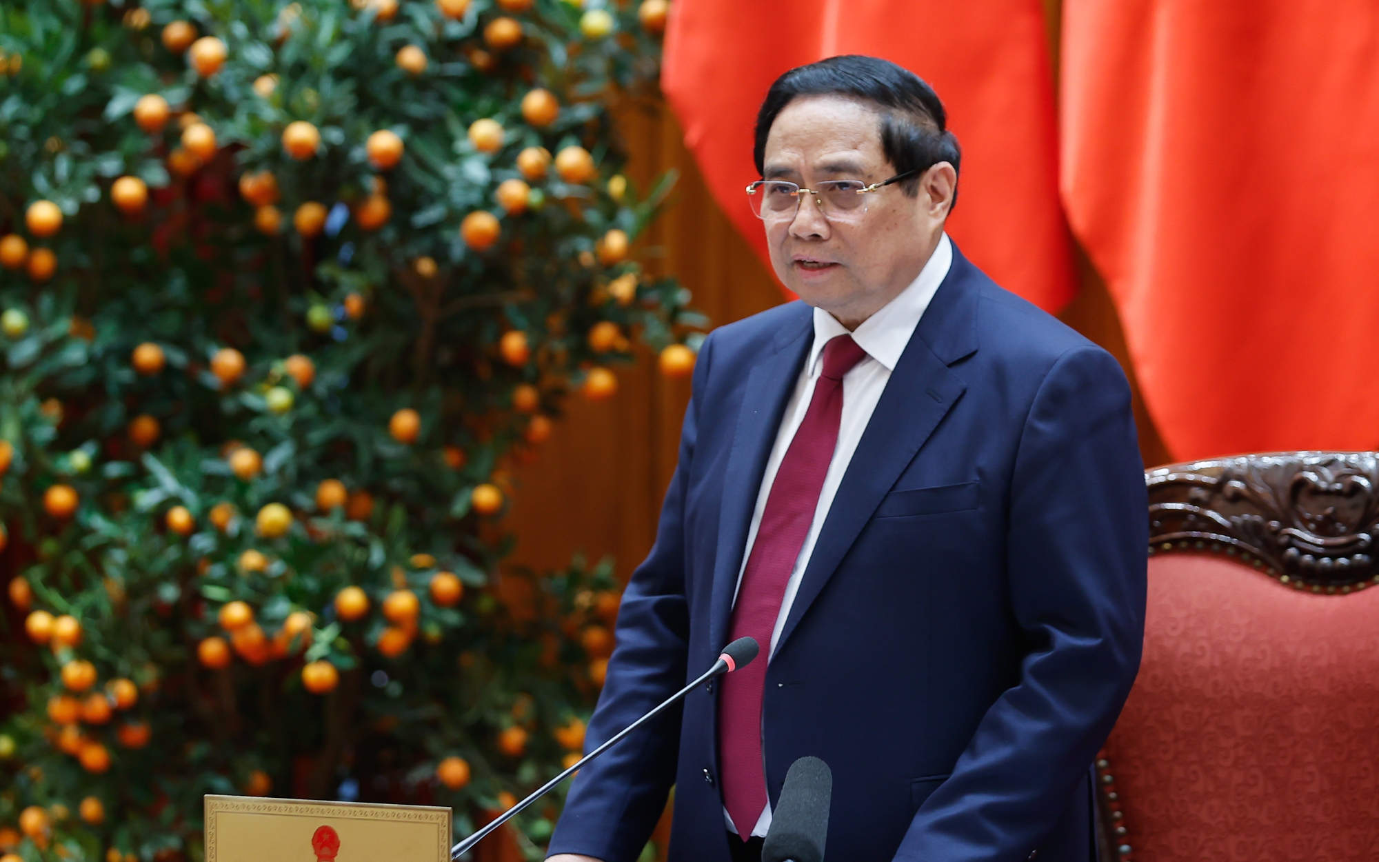 Thủ tướng Chủ Trì Họp Chiến Lược Tài Chính Toàn Diện 2026-2030, Đặt Mục Tiêu Bao Trùm