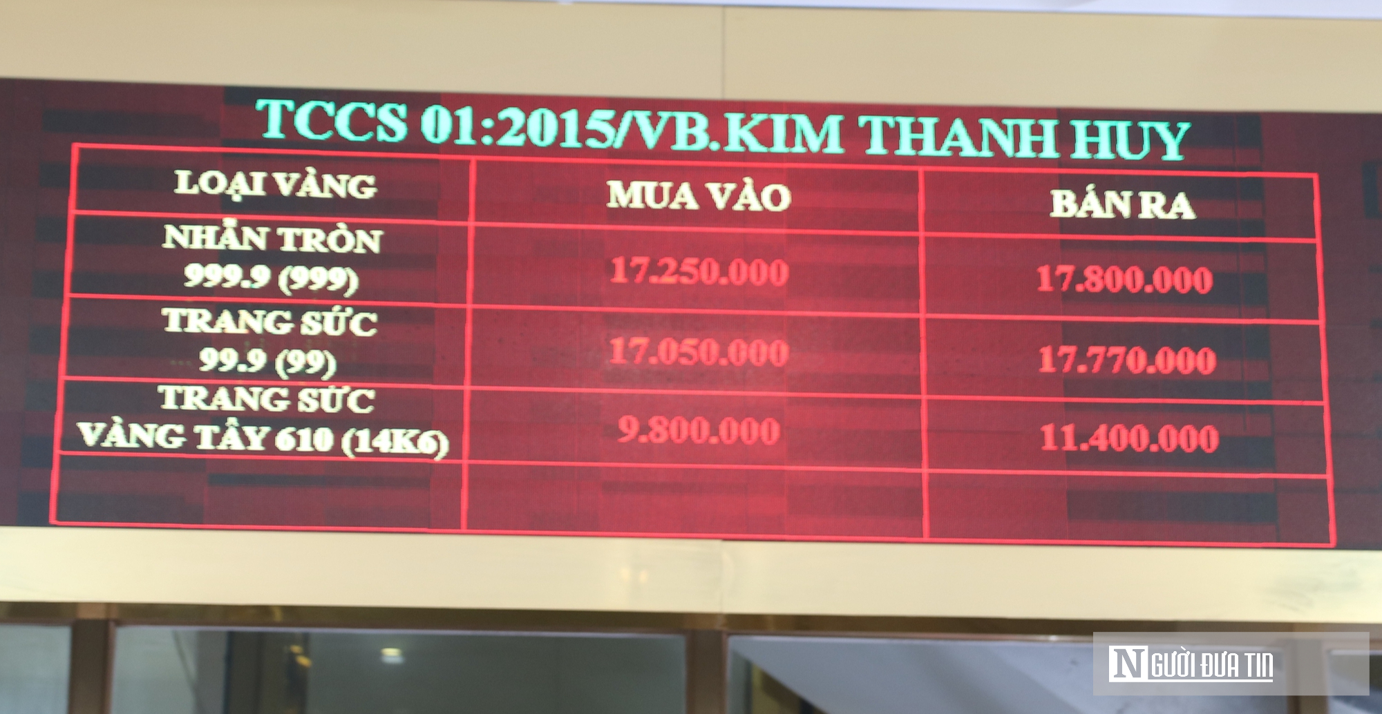 Phố v&agrave;ng xứ Nghệ đ&ocirc;ng nghịt người ng&agrave;y v&iacute;a Thần T&agrave;i- Ảnh 6.