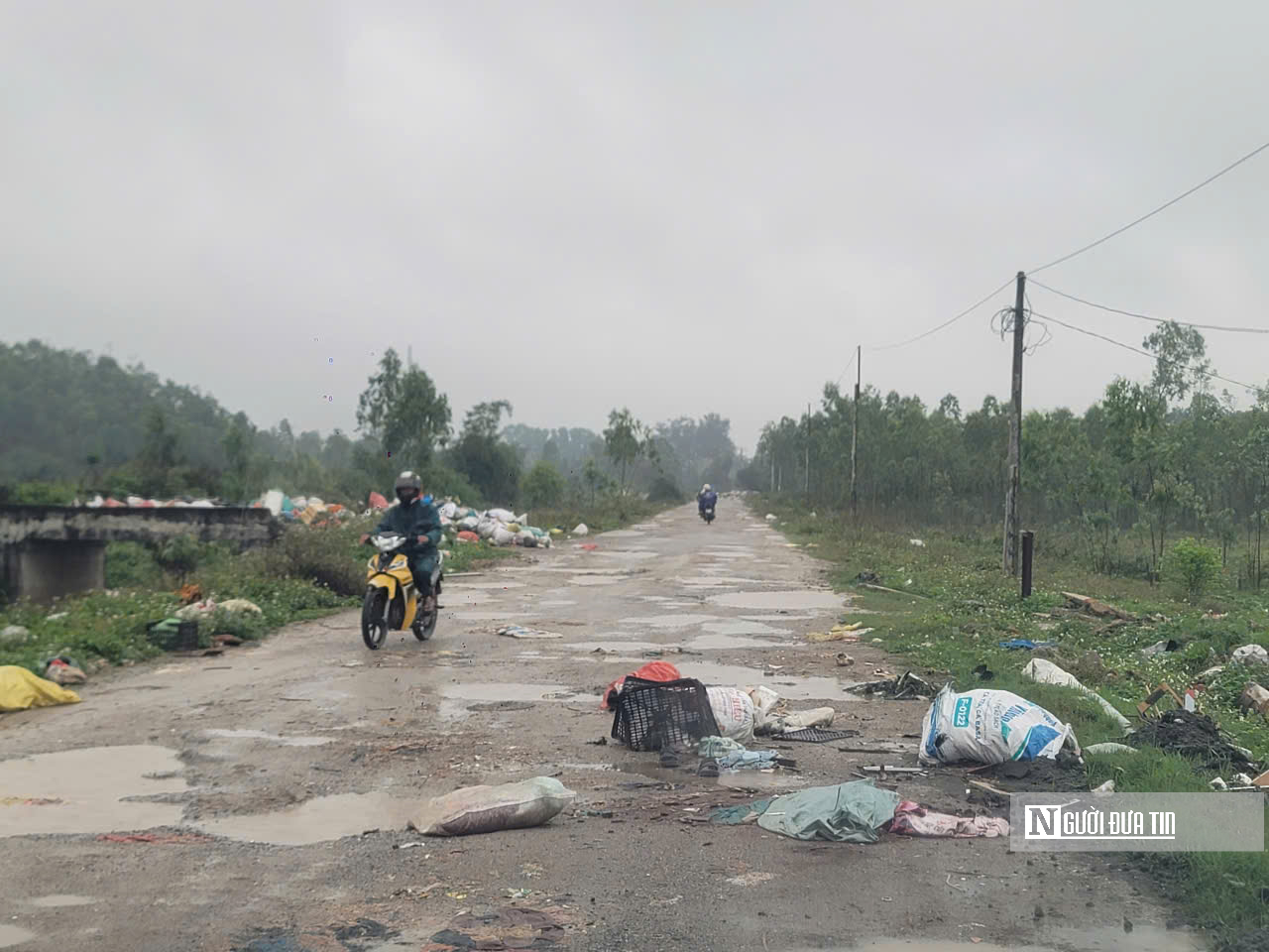 Rác thải dồn ứ sau Tết khiến cuộc sống của hàng trăm hộ dân bị đảo lộn- Ảnh 7.