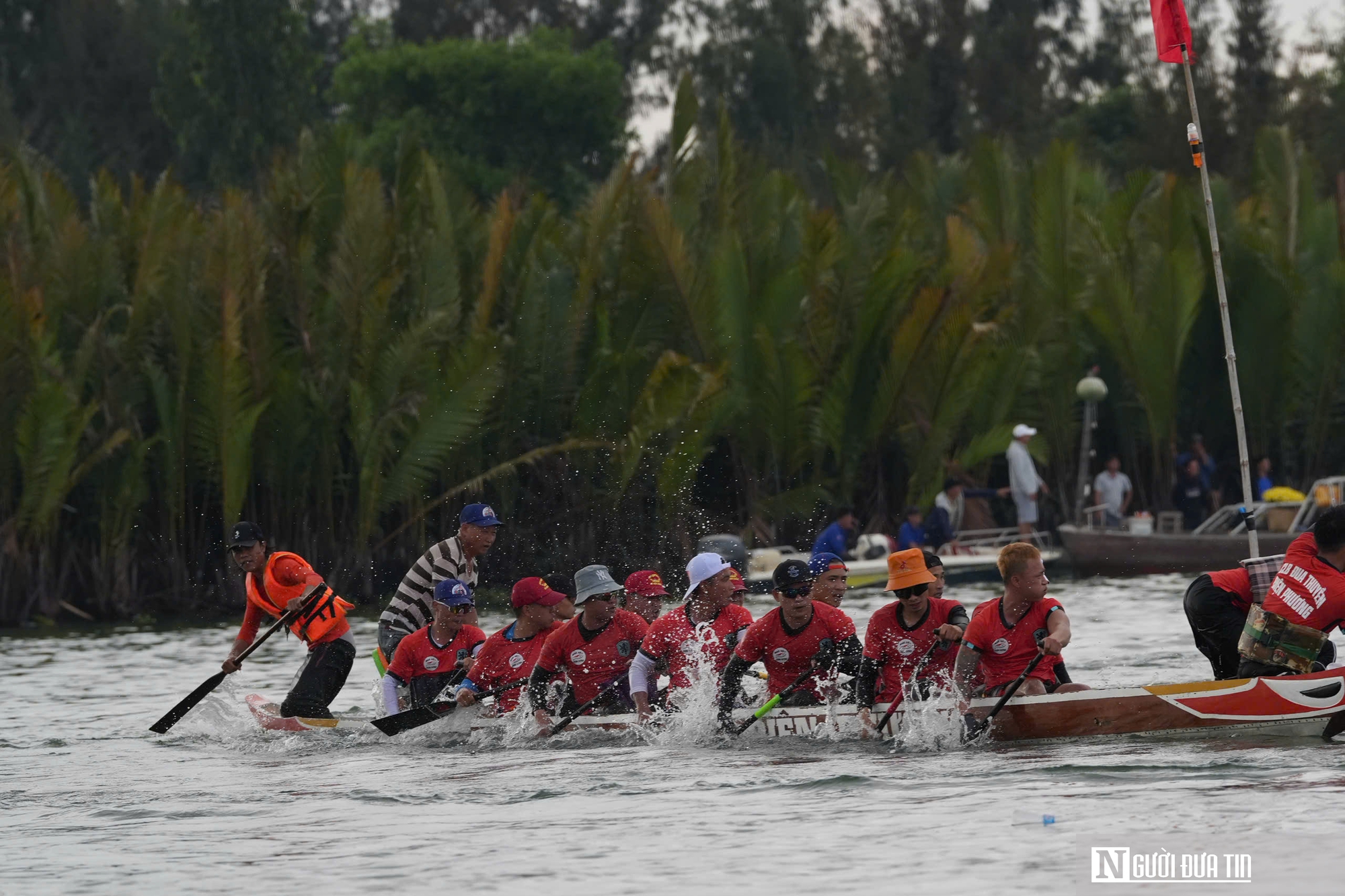 Đà Nẵng: Nhịp chèo khai xuân và khát vọng vươn mình của vùng cửa biển- Ảnh 8. Đà Nẵng: Nhịp chèo khai xuân và khát vọng vươn mình của vùng cửa biển- Ảnh 8.