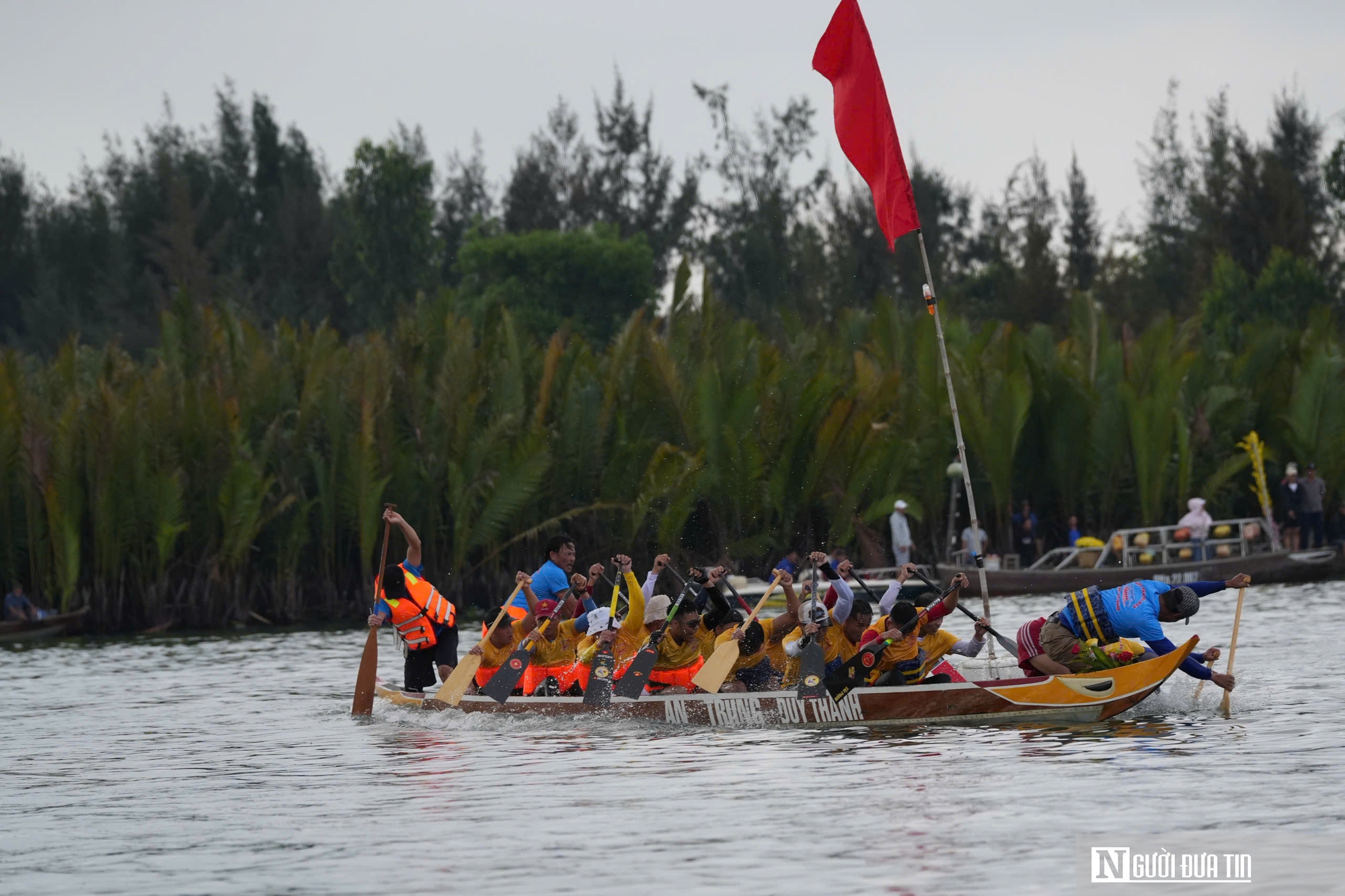 Đà Nẵng: Nhịp chèo khai xuân và khát vọng vươn mình của vùng cửa biển- Ảnh 21. Đà Nẵng: Nhịp chèo khai xuân và khát vọng vươn mình của vùng cửa biển- Ảnh 21.