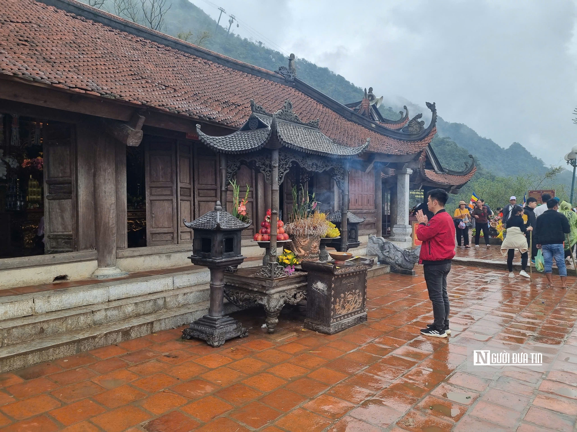 Hàng nghìn tín đồ về khai hội Xuân Yên Tử 2026 - Ảnh 10.