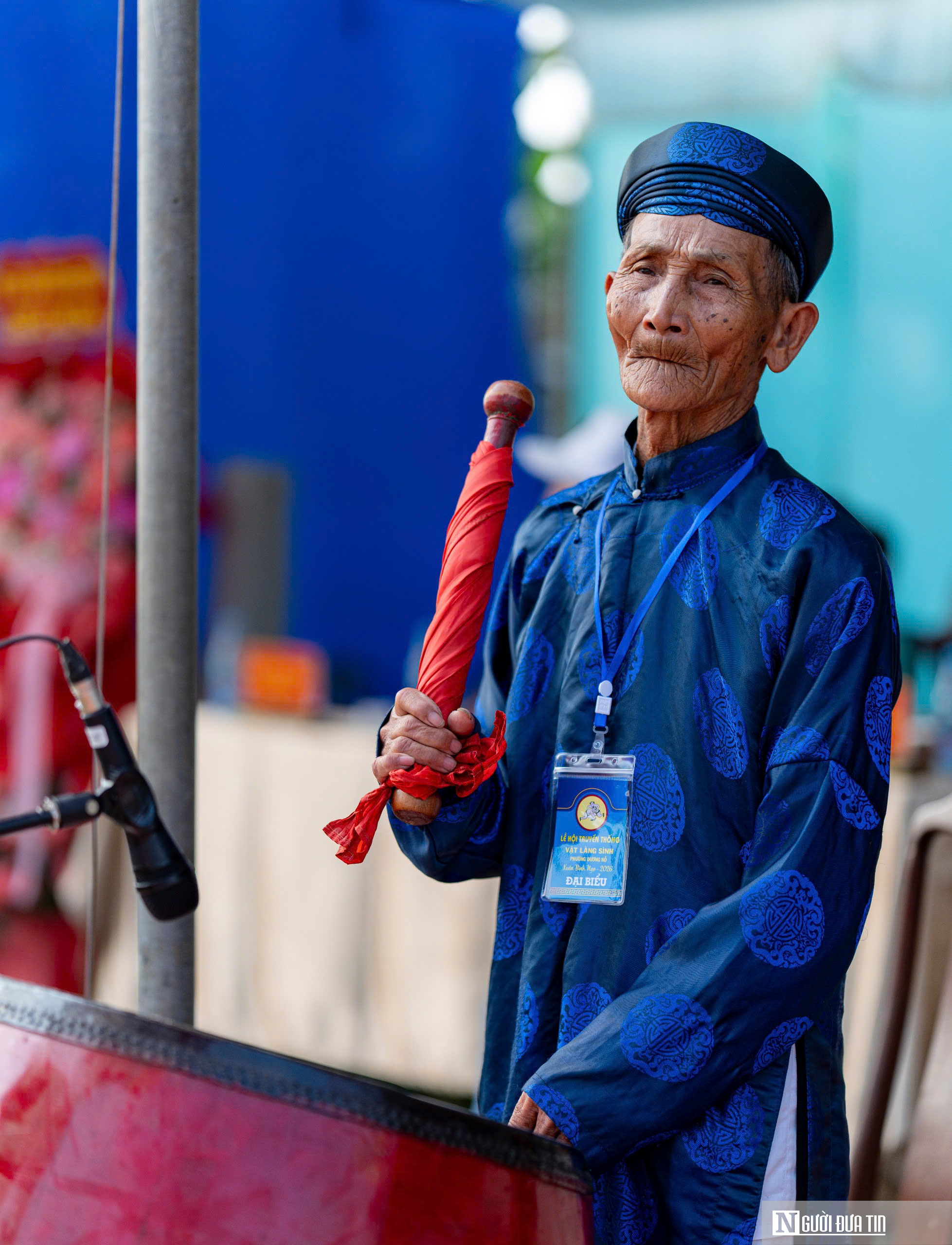 Xem c&aacute;c đ&ocirc; vật nh&iacute; tranh t&agrave;i tại lễ hội vật truyền thống ở Huế- Ảnh 4.