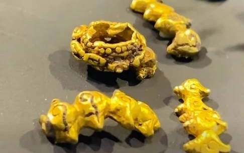 Ngư dân tìm thấy vàng cổ hiếm khi đánh cá, bán được gần 30 triệu đồng