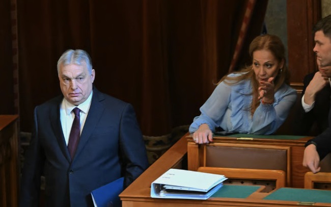 Bước tiến dang dở của Kiev: UAV Nga kh&oacute;a chặt mũi đột ph&aacute; tại Haichur - Ảnh 1.