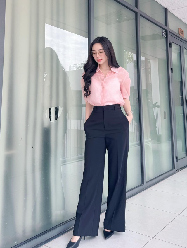 Nữ diễn vi&ecirc;n phim giờ v&agrave;ng VTV khoe nhan sắc xinh đẹp, body cuốn h&uacute;t - Ảnh 3.