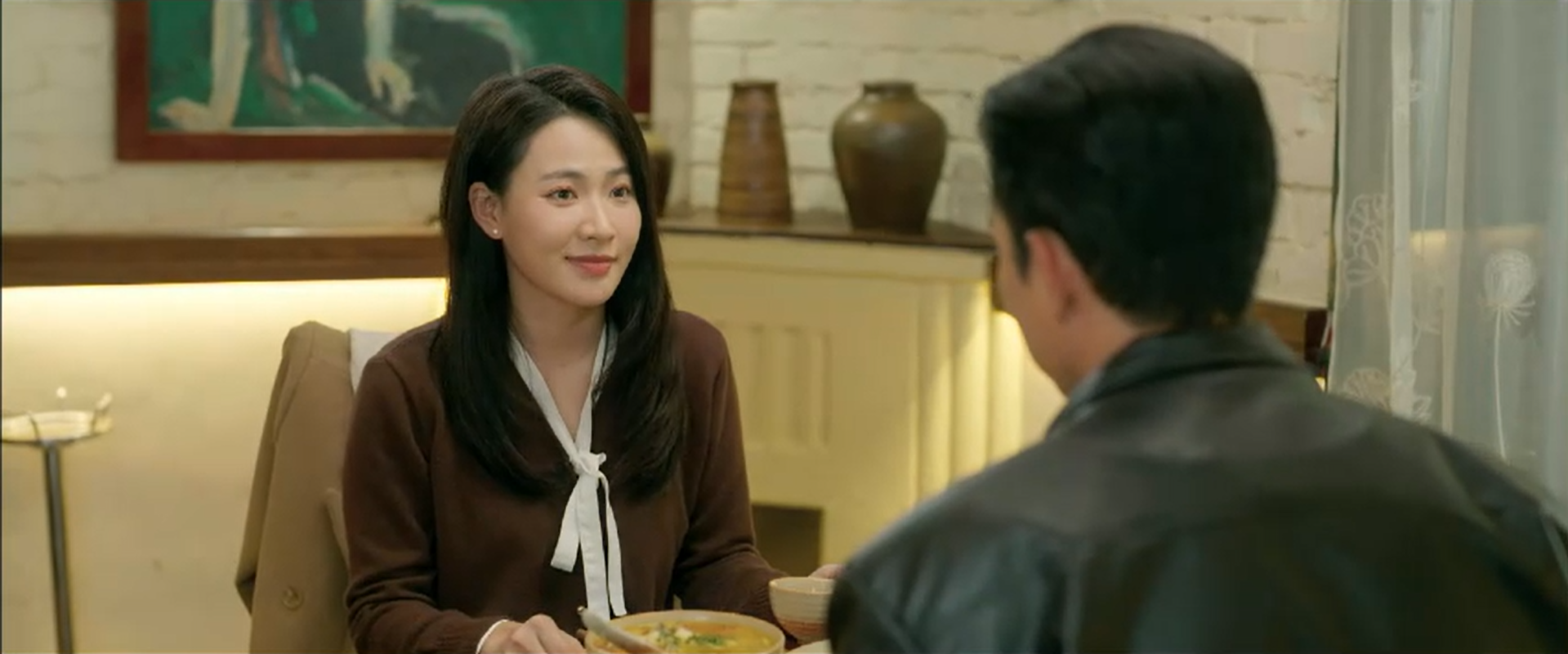 Nhan sắc nữ diễn viên quê Hải Phòng đang gây chú ý trong phim "Không giới hạn" - Ảnh 6.