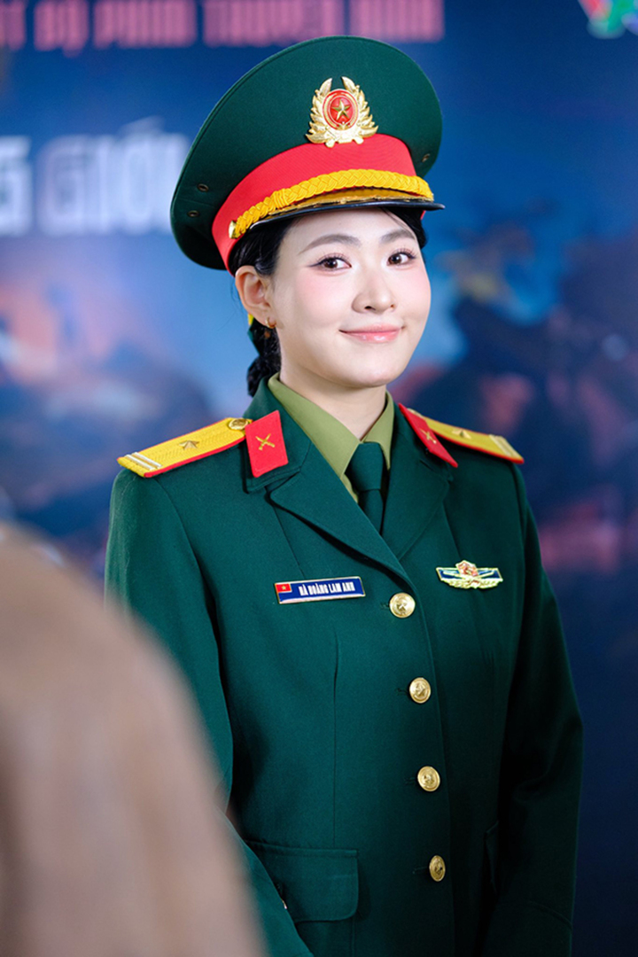 Nhan sắc nữ diễn viên quê Hải Phòng đang gây chú ý trong phim "Không giới hạn" - Ảnh 1.