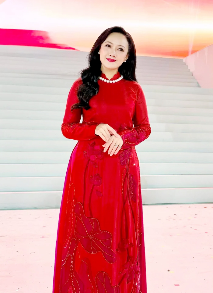 BTV Hoài Anh chia sẻ niềm vui ở tuổi 46 - Ảnh 3.