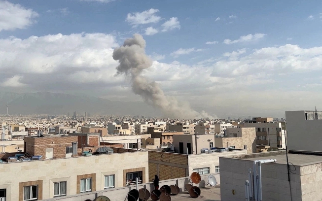 Iran x&aacute;c nhận L&atilde;nh tụ Tối cao Khamenei thiệt mạng, IRGC thề trả th&ugrave;- Ảnh 1.