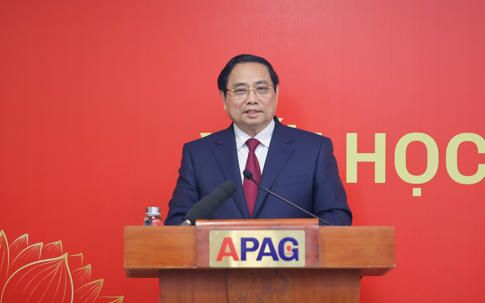 Thủ tướng Phạm Minh Chính thăm Học viện Hành chính và Quản trị công, nhấn mạnh vai trò quản trị quốc gia