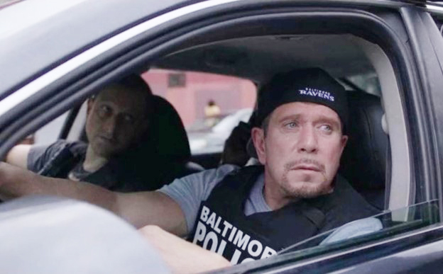 Ch&aacute;y nh&agrave; kho khiến nam t&agrave;i tử người Mỹ tử vong - Ảnh 3.