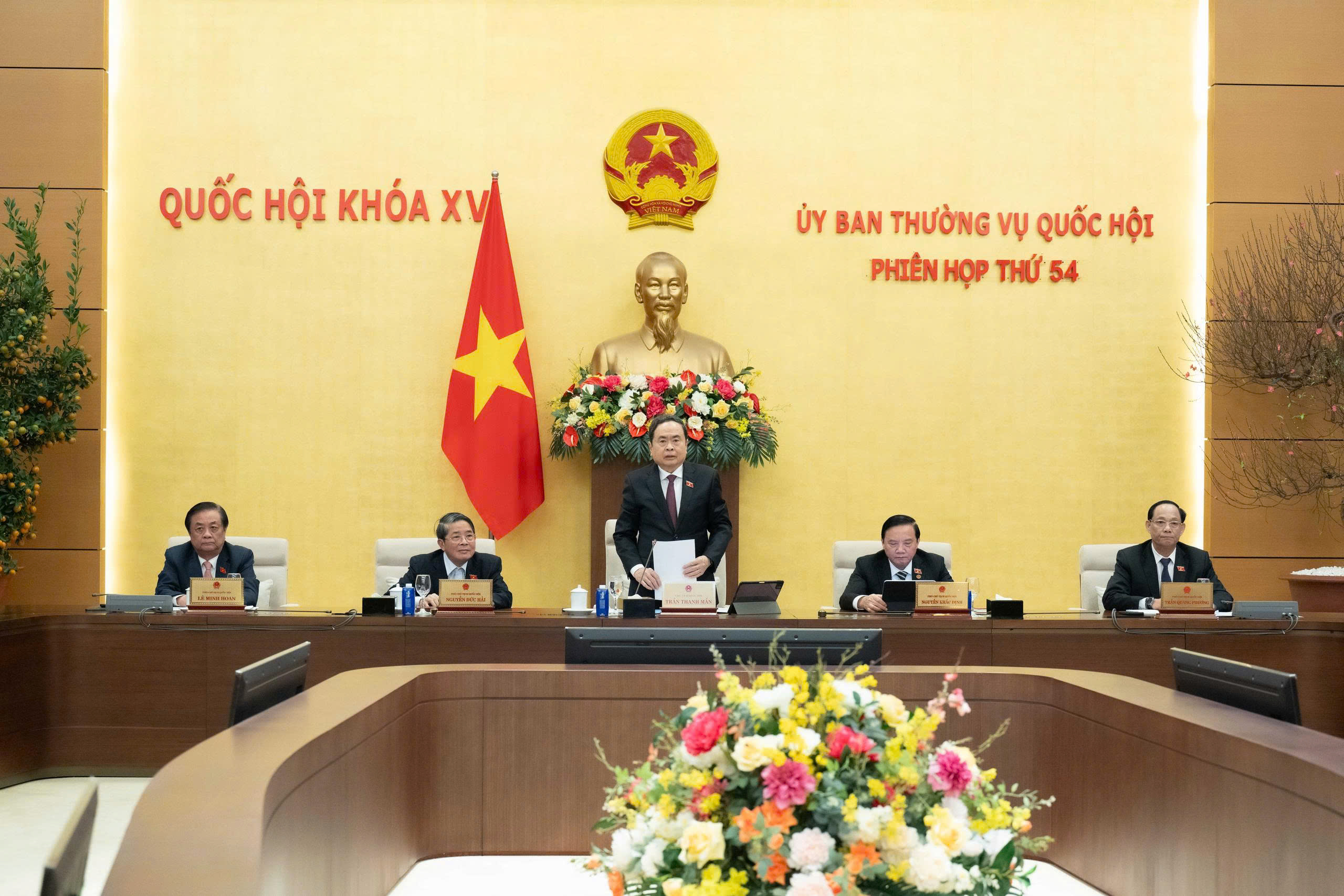 Khai mạc phiên họp thứ 54 của Ủy ban Thường vụ Quốc hội- Ảnh 1.