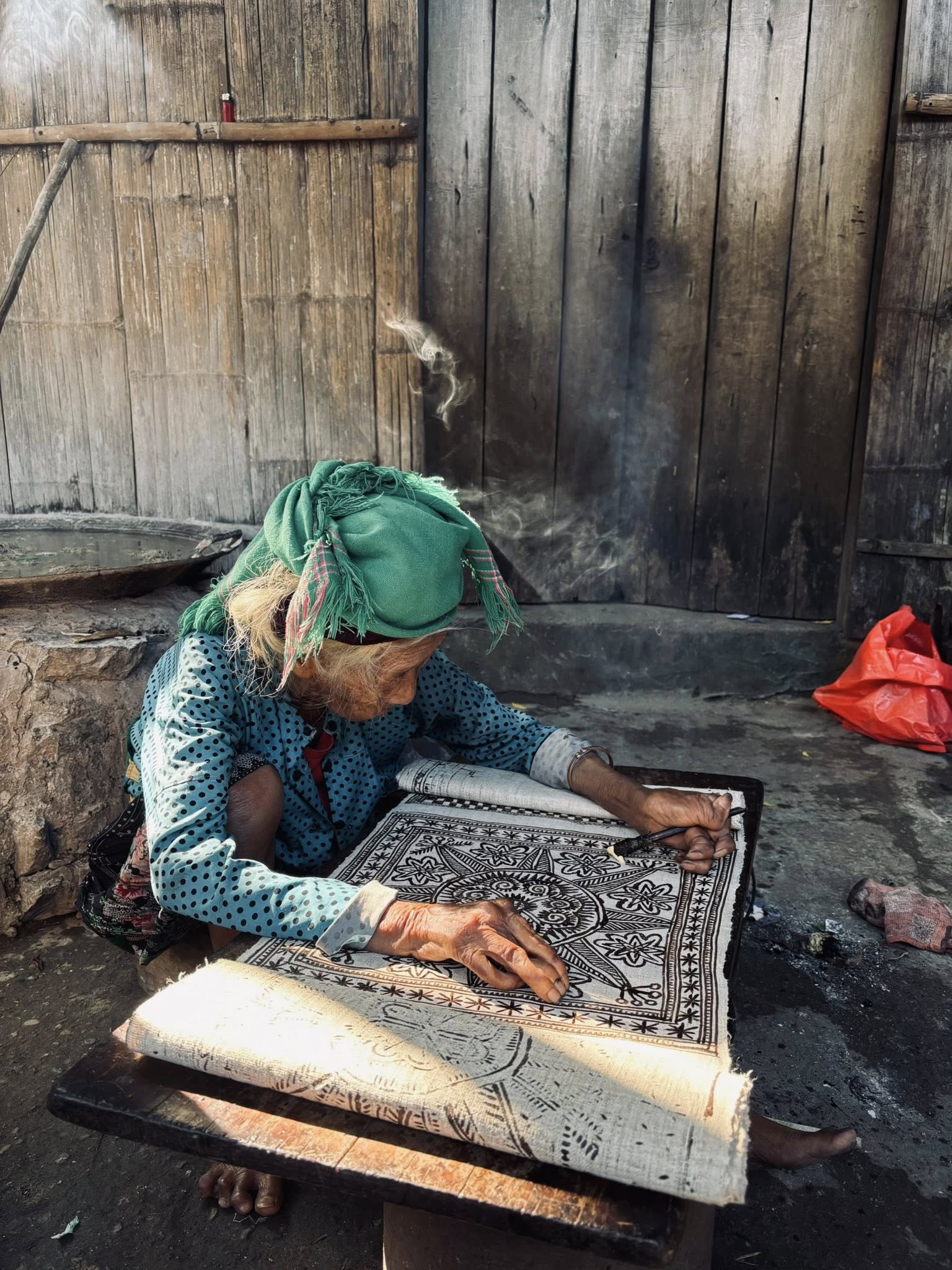 “Quý bà vải lanh” và giấc mơ đổi đời của phụ nữ Mông- Ảnh 5.