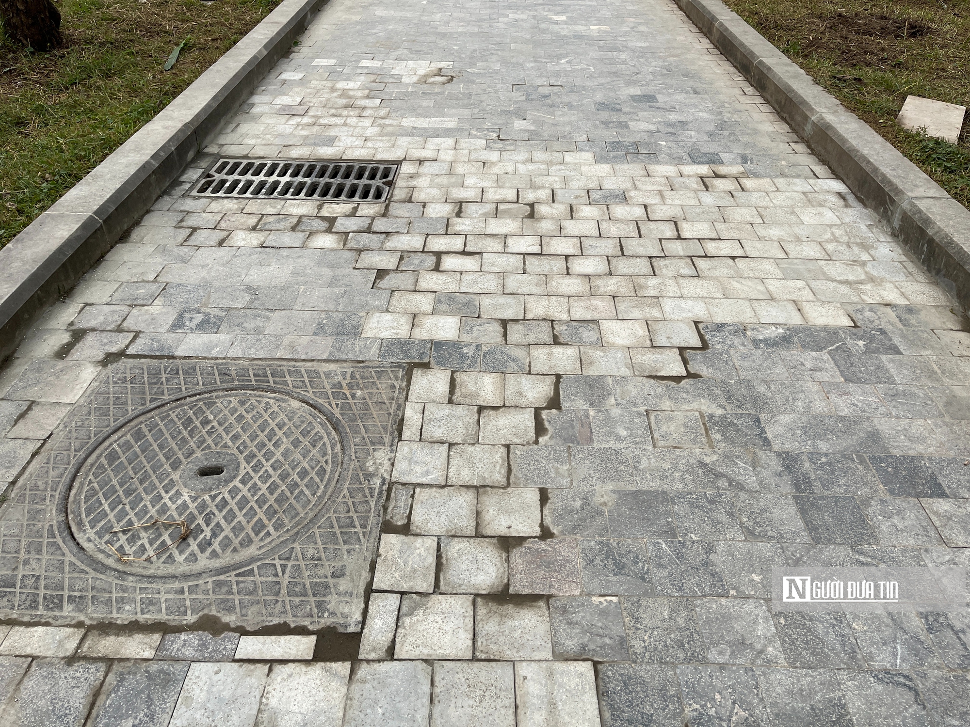 Sau phản ánh xuống cấp, công viên hồ điều hòa Mai Dịch khoác diện mạo mới- Ảnh 7.