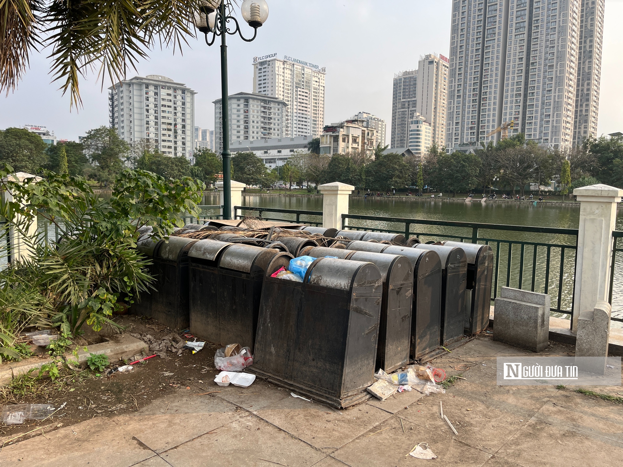 Sau phản ánh xuống cấp, công viên hồ điều hòa Mai Dịch khoác diện mạo mới- Ảnh 17.