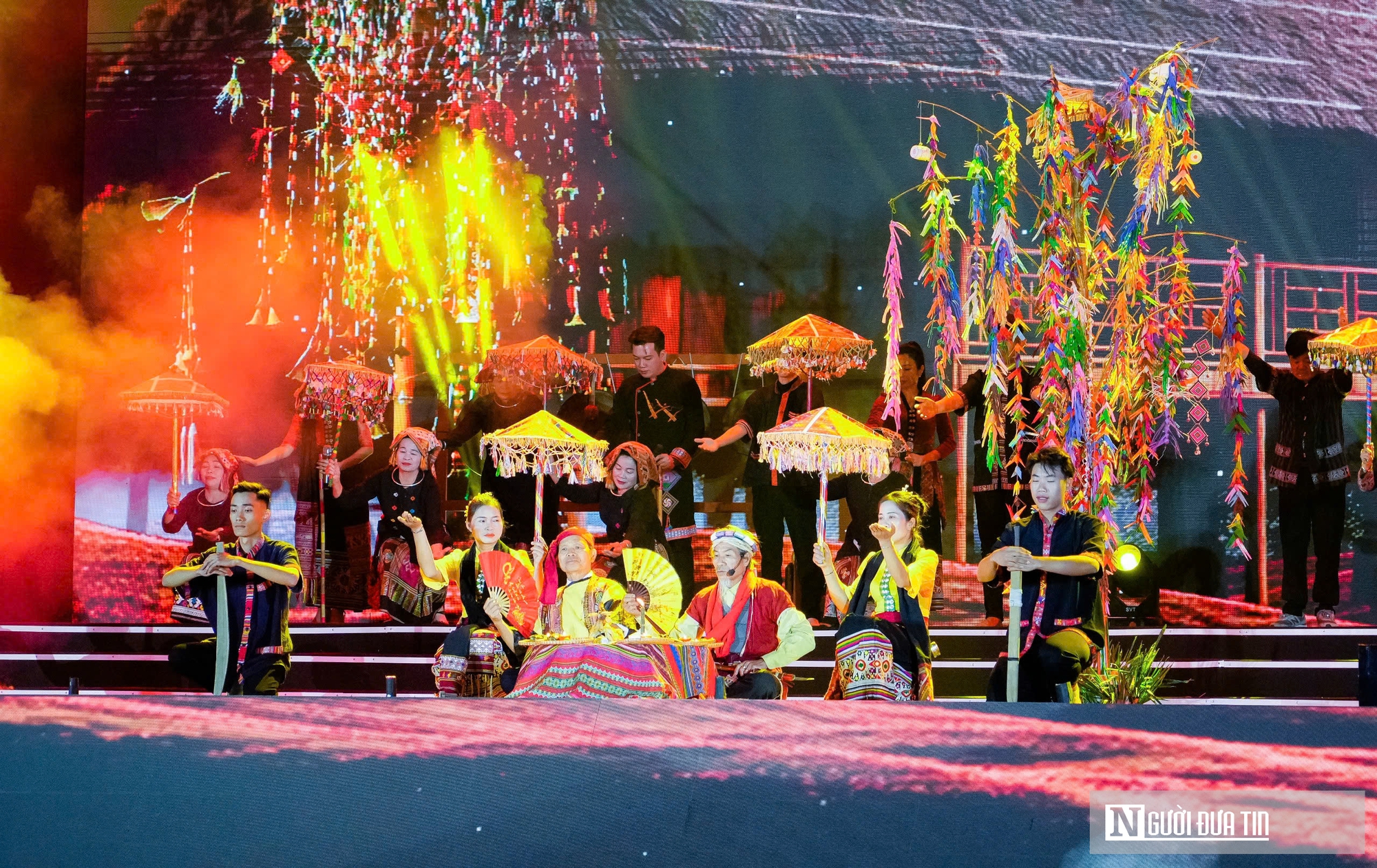 Xúc động chương trình “Sắc Xuân vùng cao - Ấm tình đồng bào”- Ảnh 8.