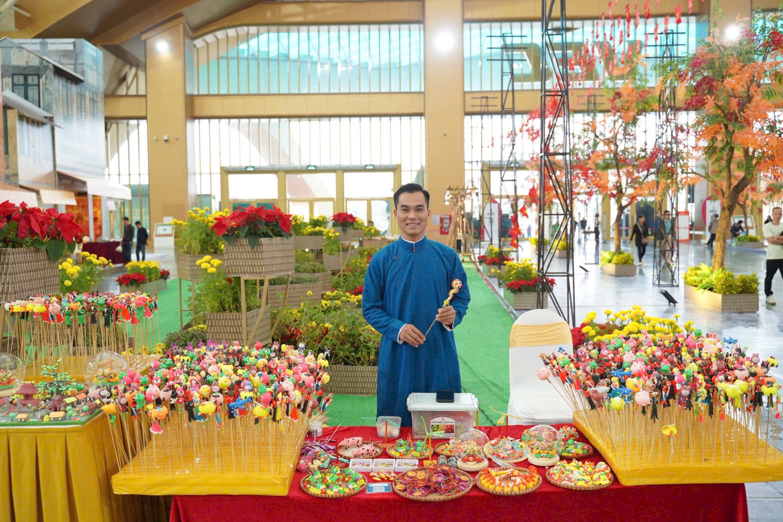 Làng nghề 300 năm tuổi chật vật tìm chỗ đứng trong thời 4.0 - Ảnh 3.