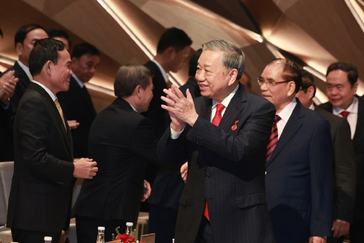 Phát biểu của Tổng Bí thư Tô Lâm tại Lễ tuyên dương Bí thư chi bộ xuất sắc và công bố, trao Giải Búa liềm Vàng lần thứ X - Ảnh 1.