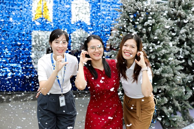 Một trường đại học gây bất ngờ khi chi hàng chục tỷ đồng thưởng Tết Bính Ngọ 2026 - Ảnh 1.